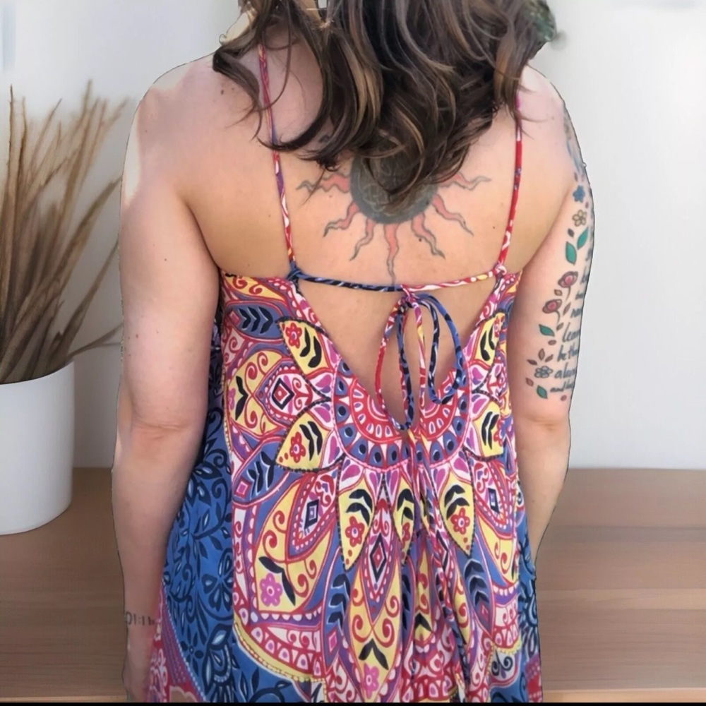 LOVESTITCH Dress Womens Red Batik Print Maxi Halter Open Back Boho NWT - Picture 8 of 16